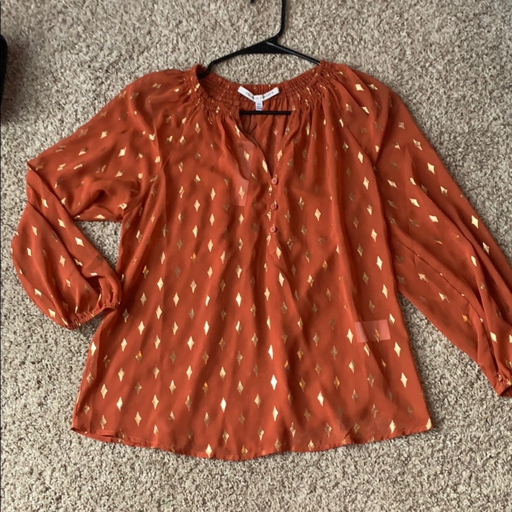 Quarter length sheer top